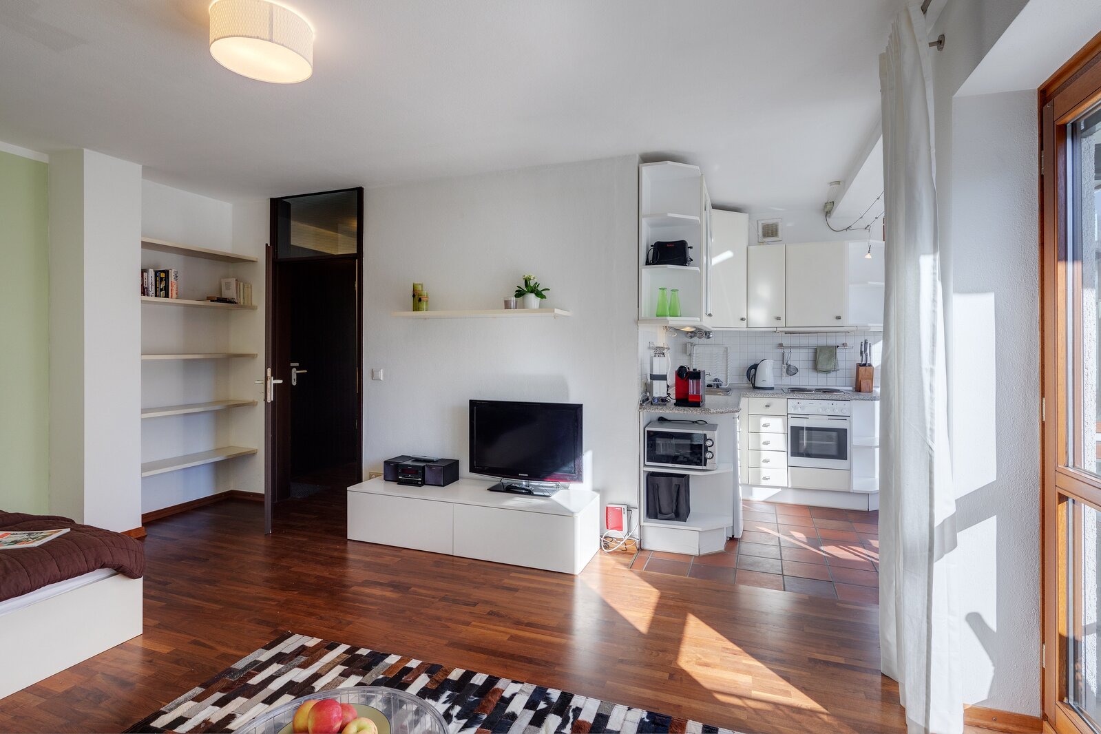 Munich-Harlaching: 1-room apartment with internet flatrate - Foto 3