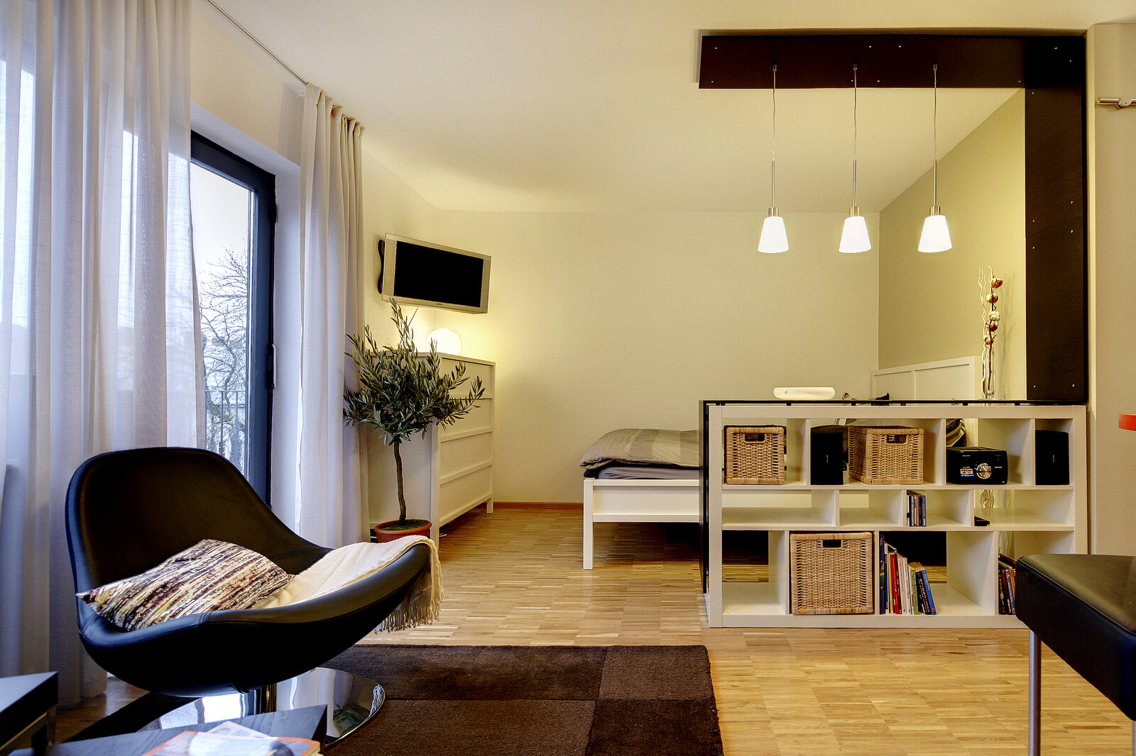 Elegant single apartment with balcony - Photo 5