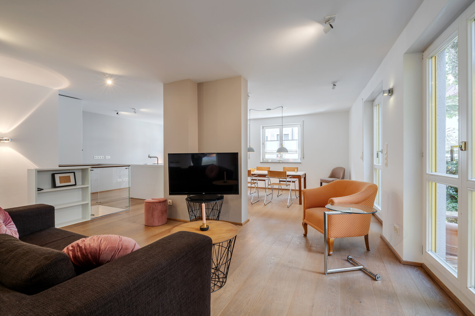 Living on two floors: apartment in prime location - Foto 2