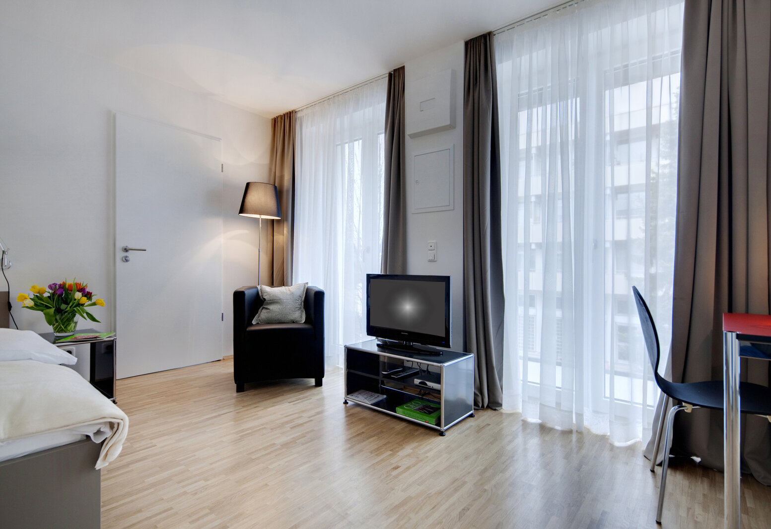 Very beautiful apartment with optional internet and parking - Photo 1