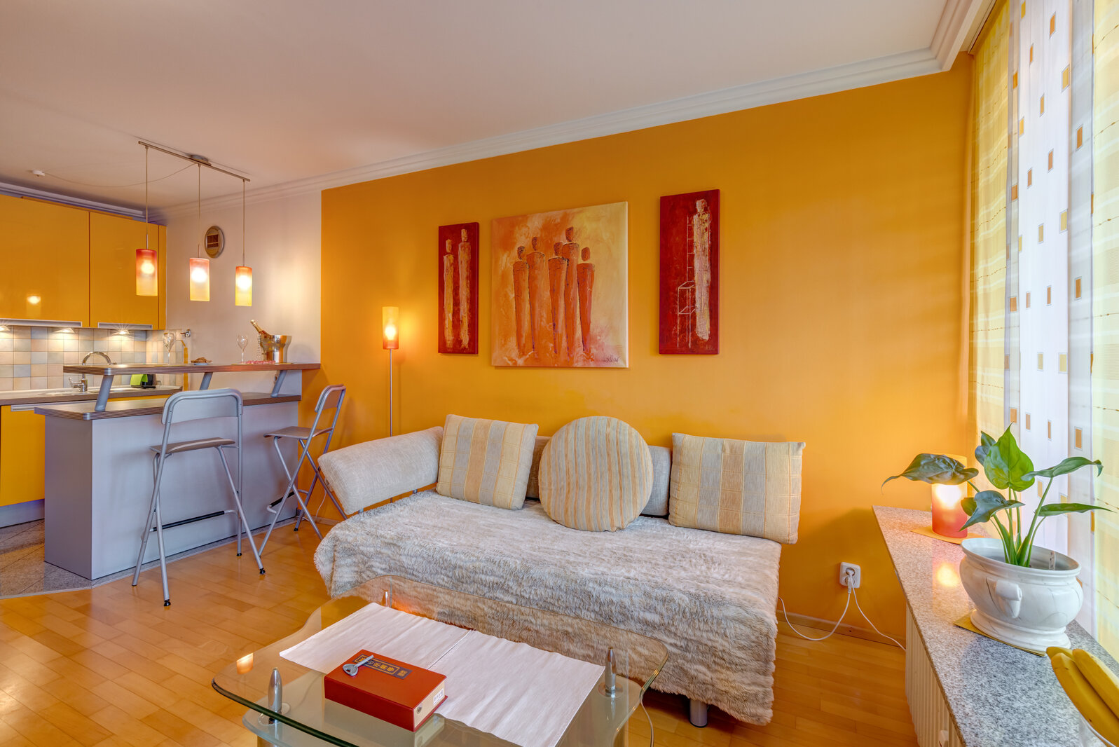 1-room studio apartment directly at the OEZ - Photo 2