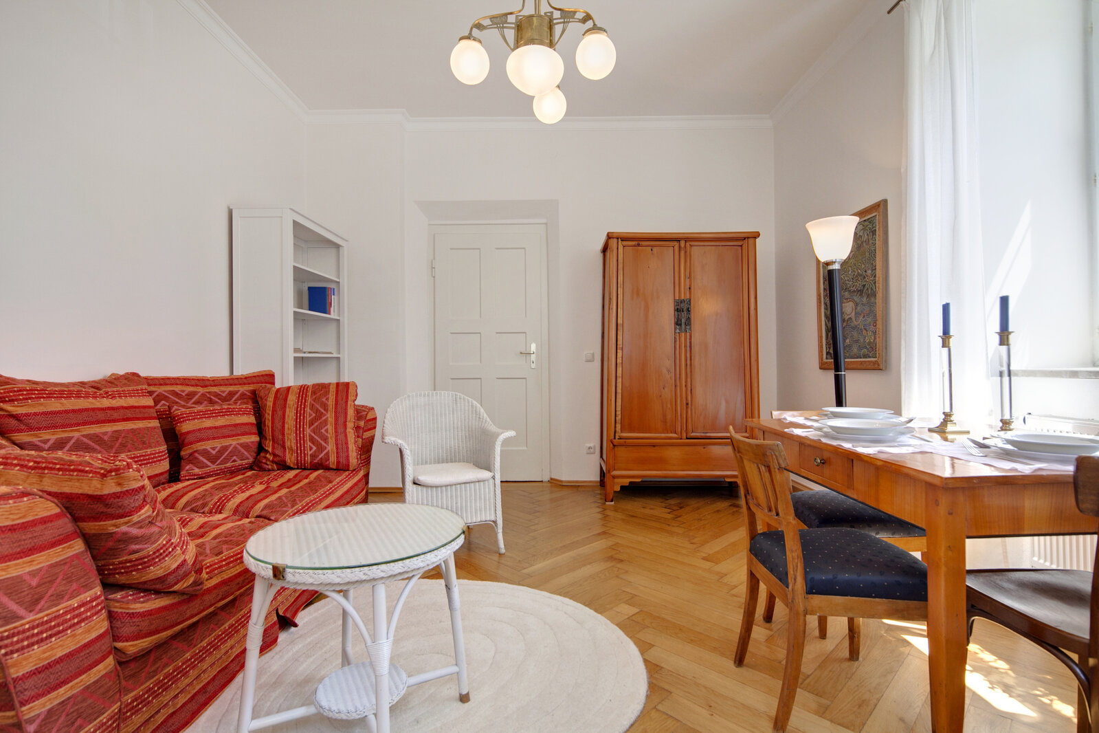 Charming 2-room period apartment in quiet location - Foto 2