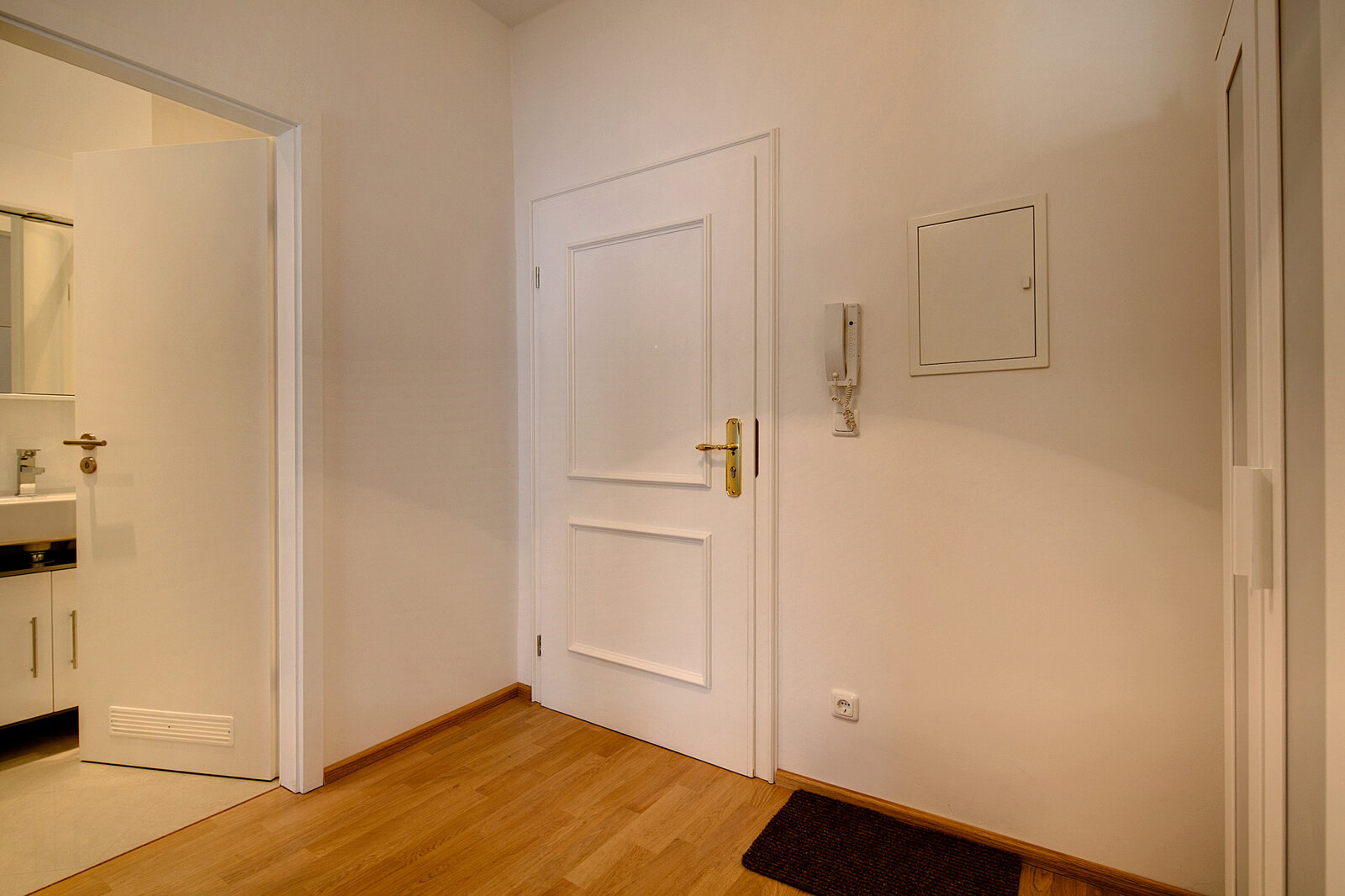 Haidhausen: charming historic apartment for rent - Photo 4