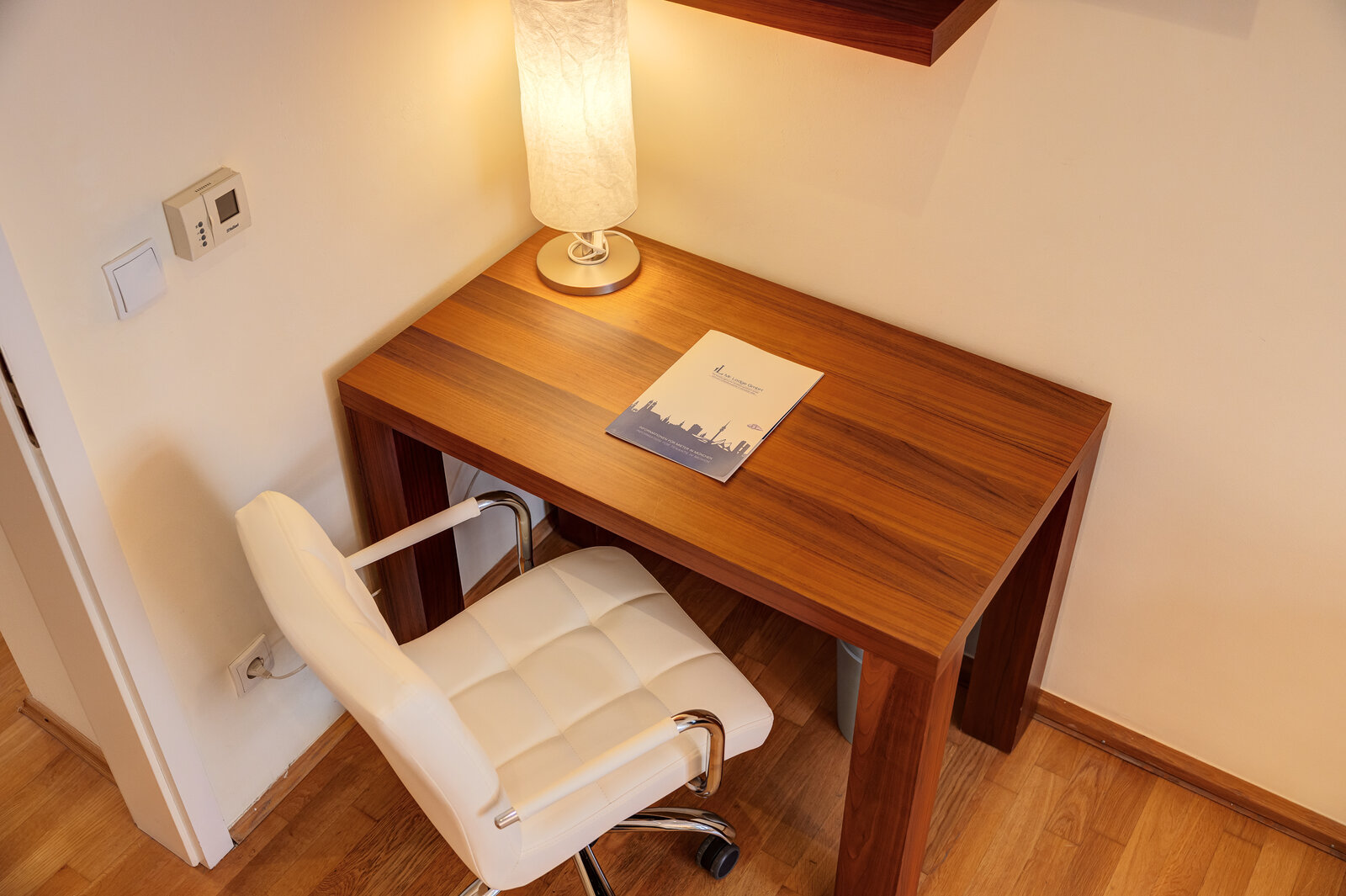 Nicely furnished 2-room apartment near Ostbahnhof - Photo 5