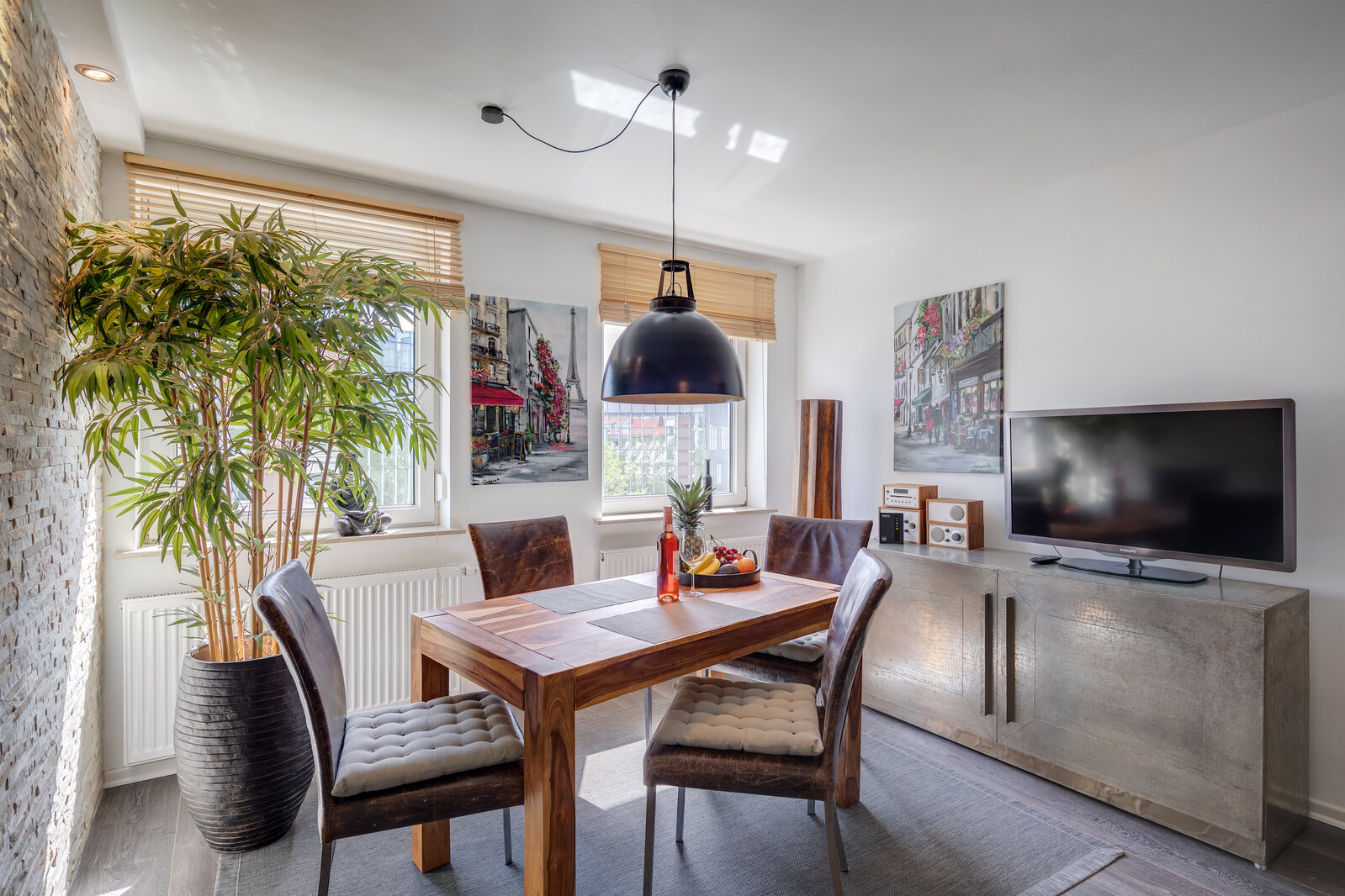 Premium: Furnished 3-room apartment in Obersendling - Photo 3