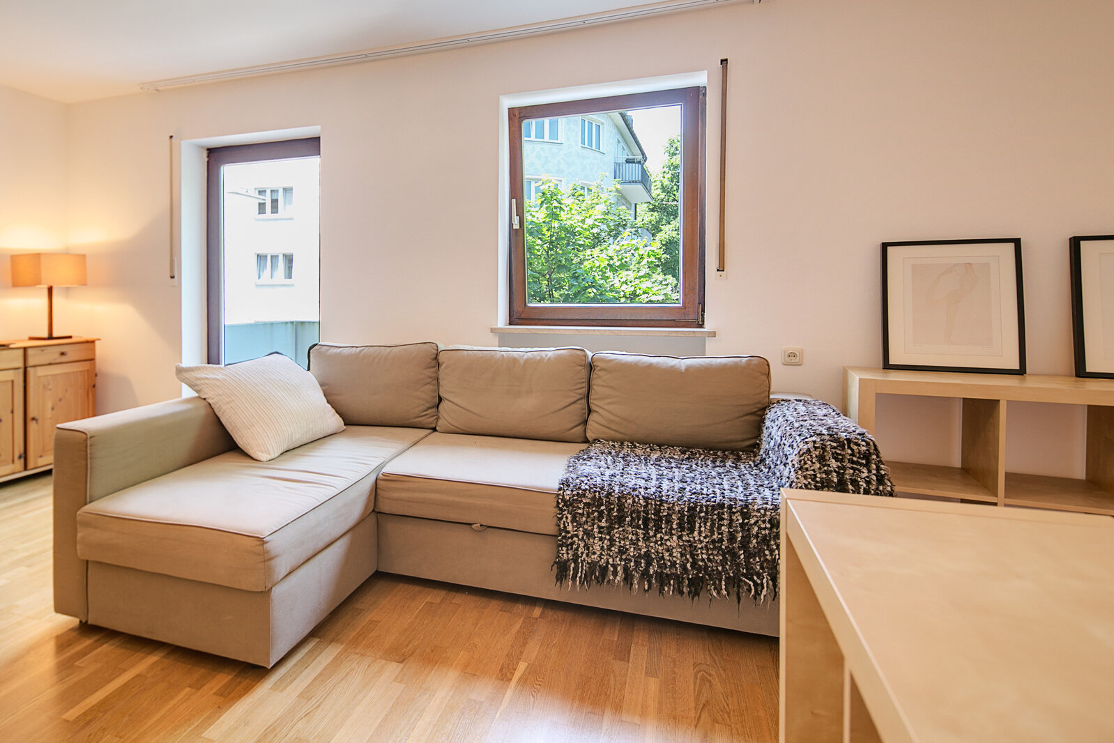 Beautiful large studio apartment with duplex garage - Foto 1