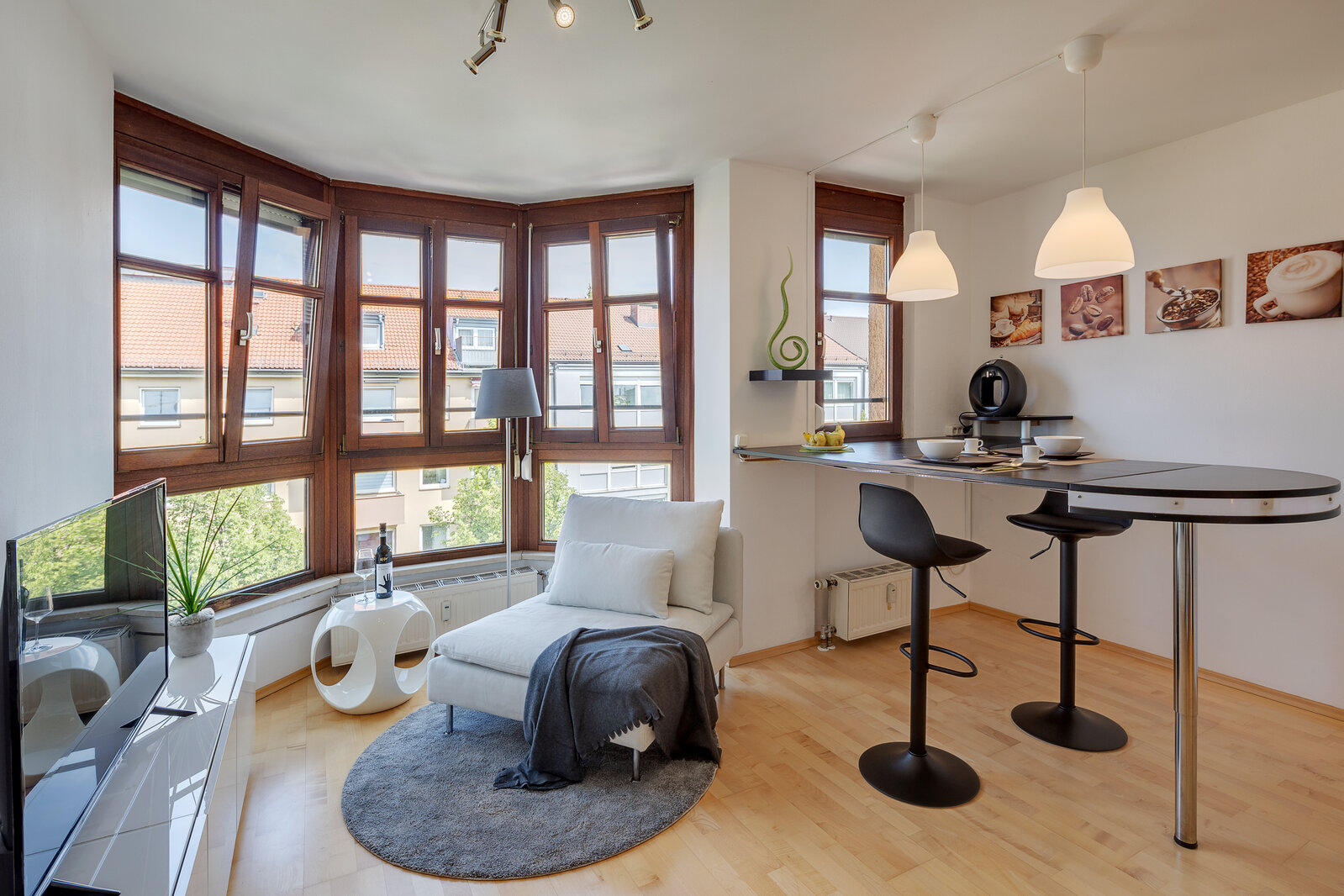 Stylish apartment north of Munich - Photo 1