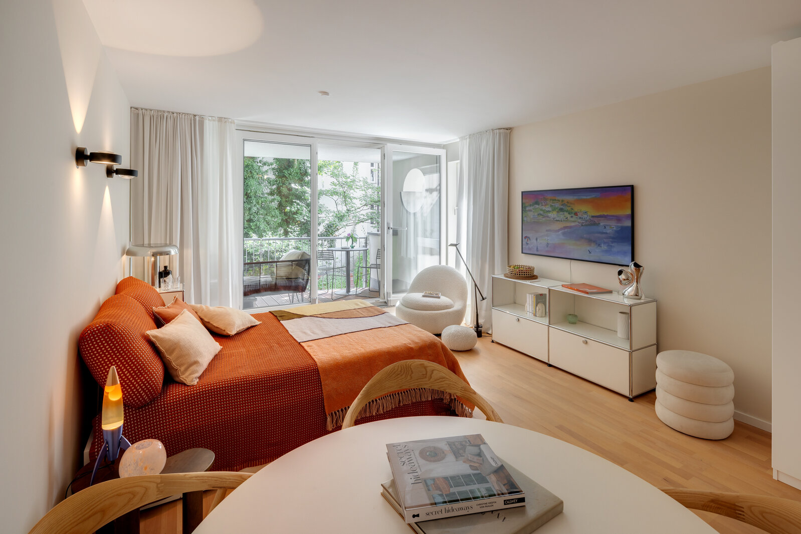 Beautiful, high-quality studio apartment in the heart of Schwabing - Photo 2