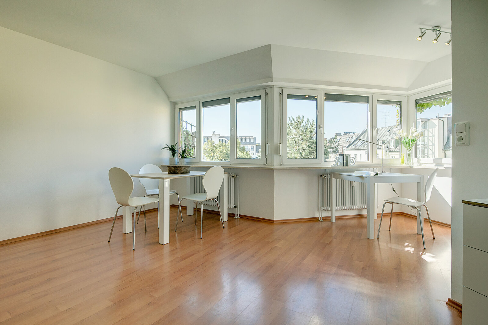 Centrally located apartment with washer-dryer - Photo 5