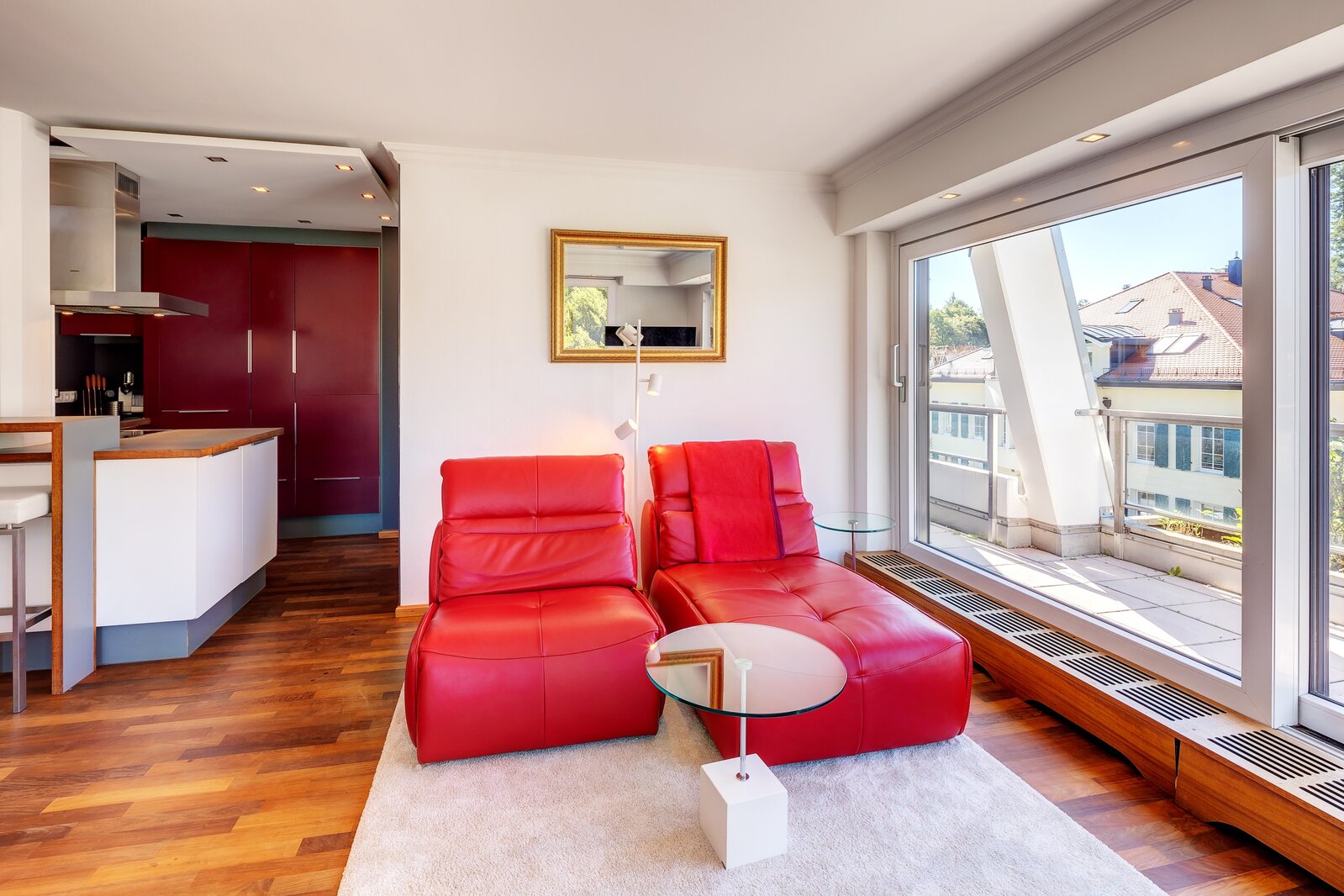 Roof-terrace apartment for rent in Harlaching - Photo 3