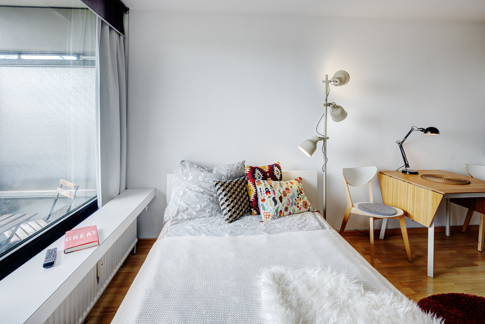 Sunny studio apartment near Rosenheimer Platz - Photo 3