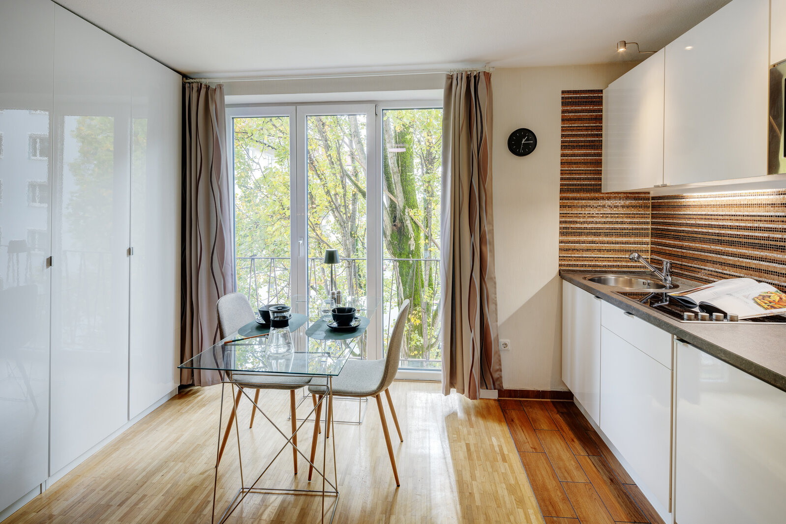 Exclusive apartment in good location near Josephsplatz - Photo 1
