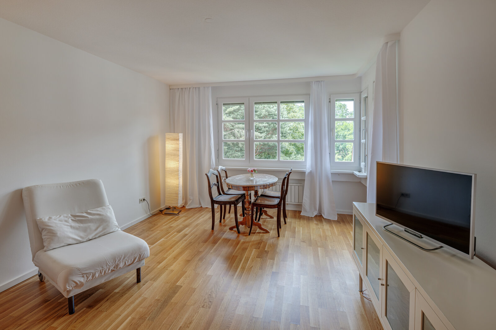 Bright, furnished 2-room apartment in Munich Thalkirchen - Photo 2