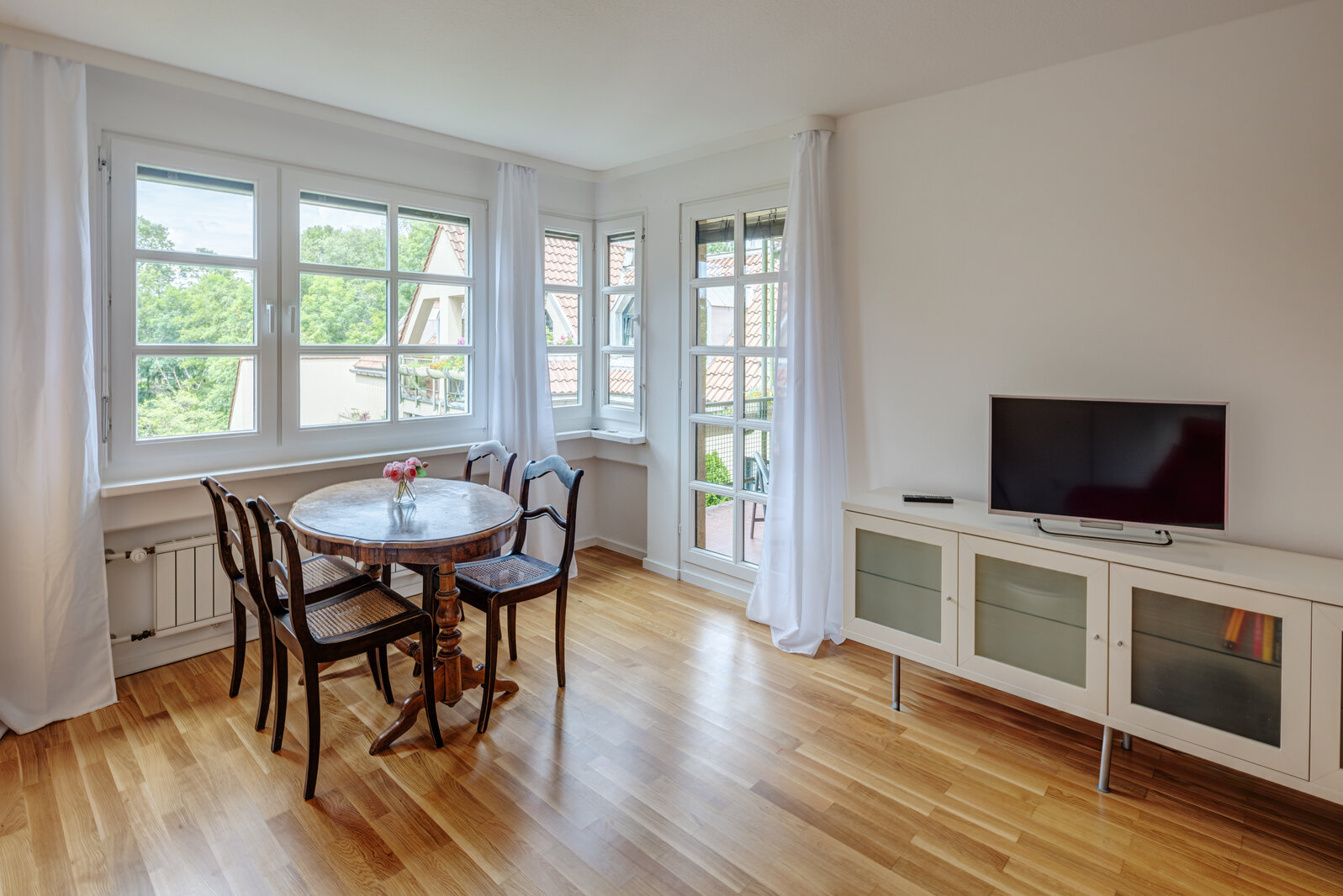 Bright, furnished 2-room apartment in Munich Thalkirchen - Photo 3