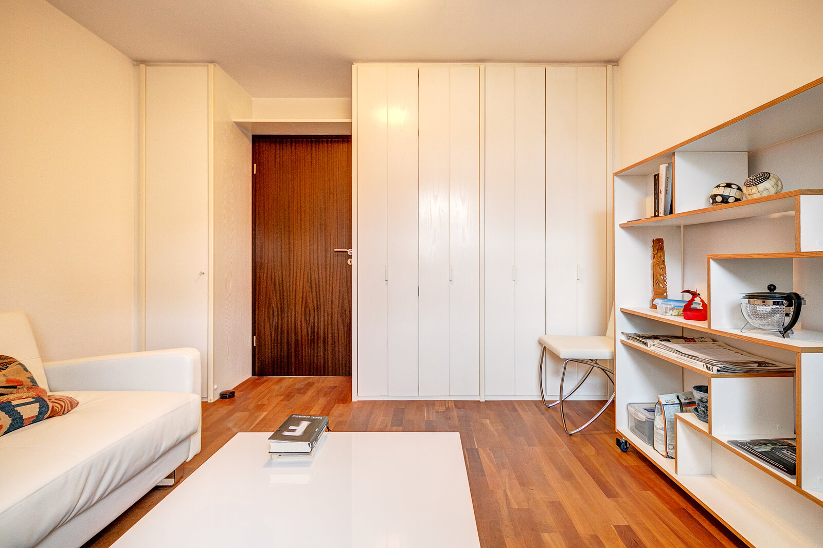 Light-flooded 3-room attic apartment for rent - Photo 1
