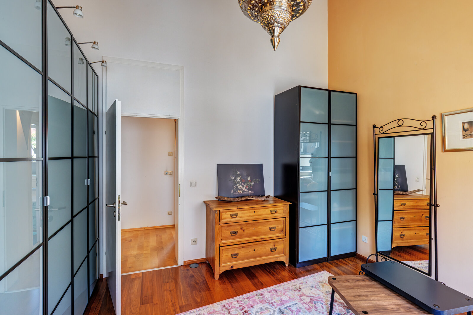 Nymphenburg Castle: Beautiful apartment with roof terrace - Photo 5