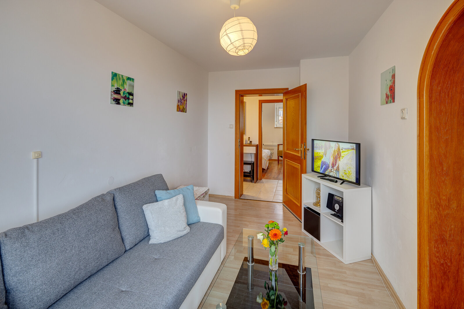 Bogenhausen: 3-room apartment with view over Munich - Photo 2