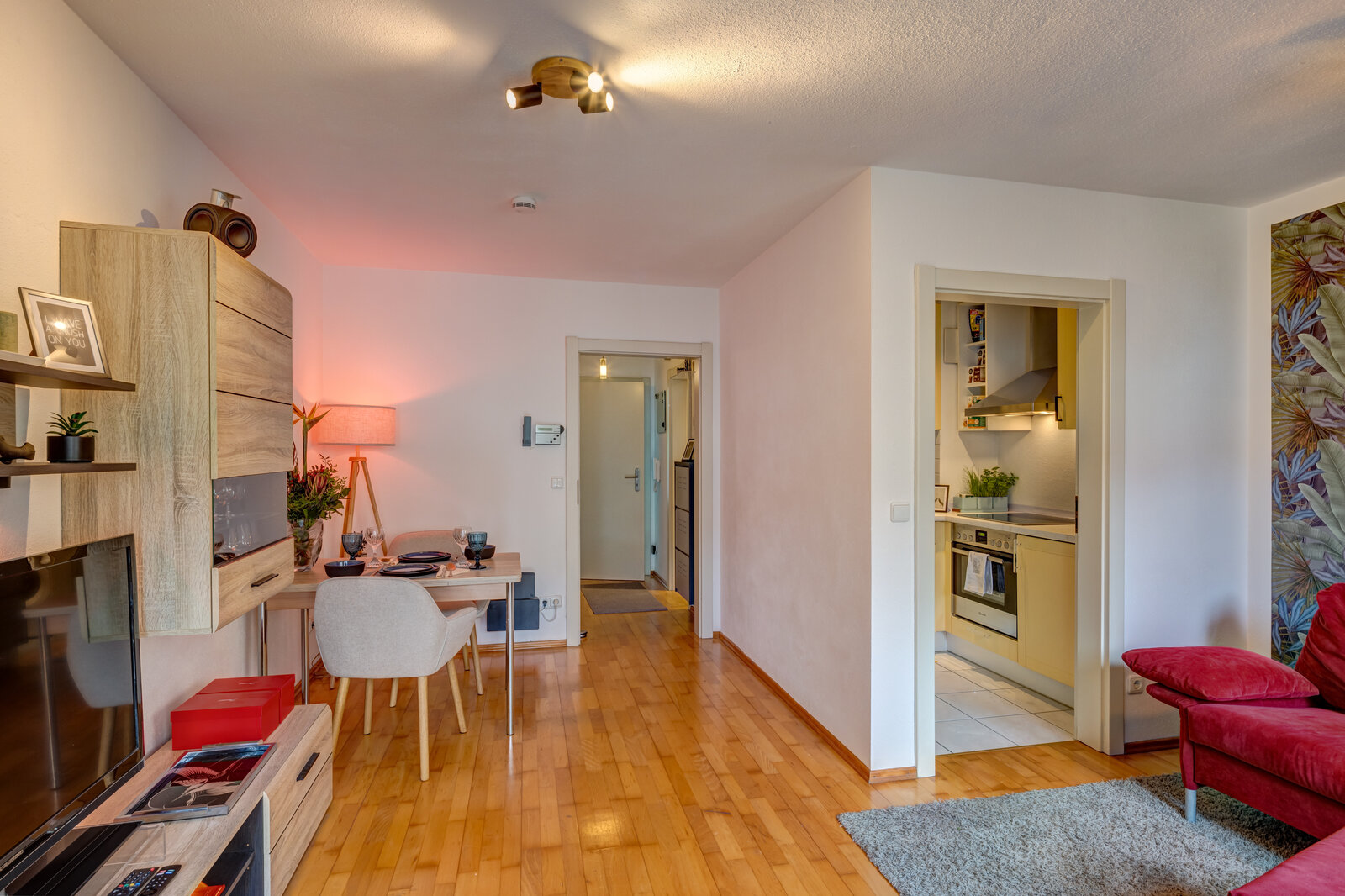 Bright, beautiful 2-room apartment in Munich-Au - Photo 2