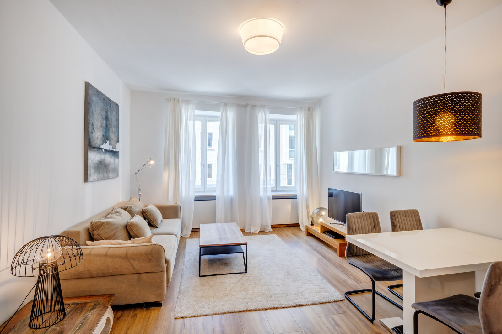 High-quality furnished apartment with 2 bedrooms - Photo 2