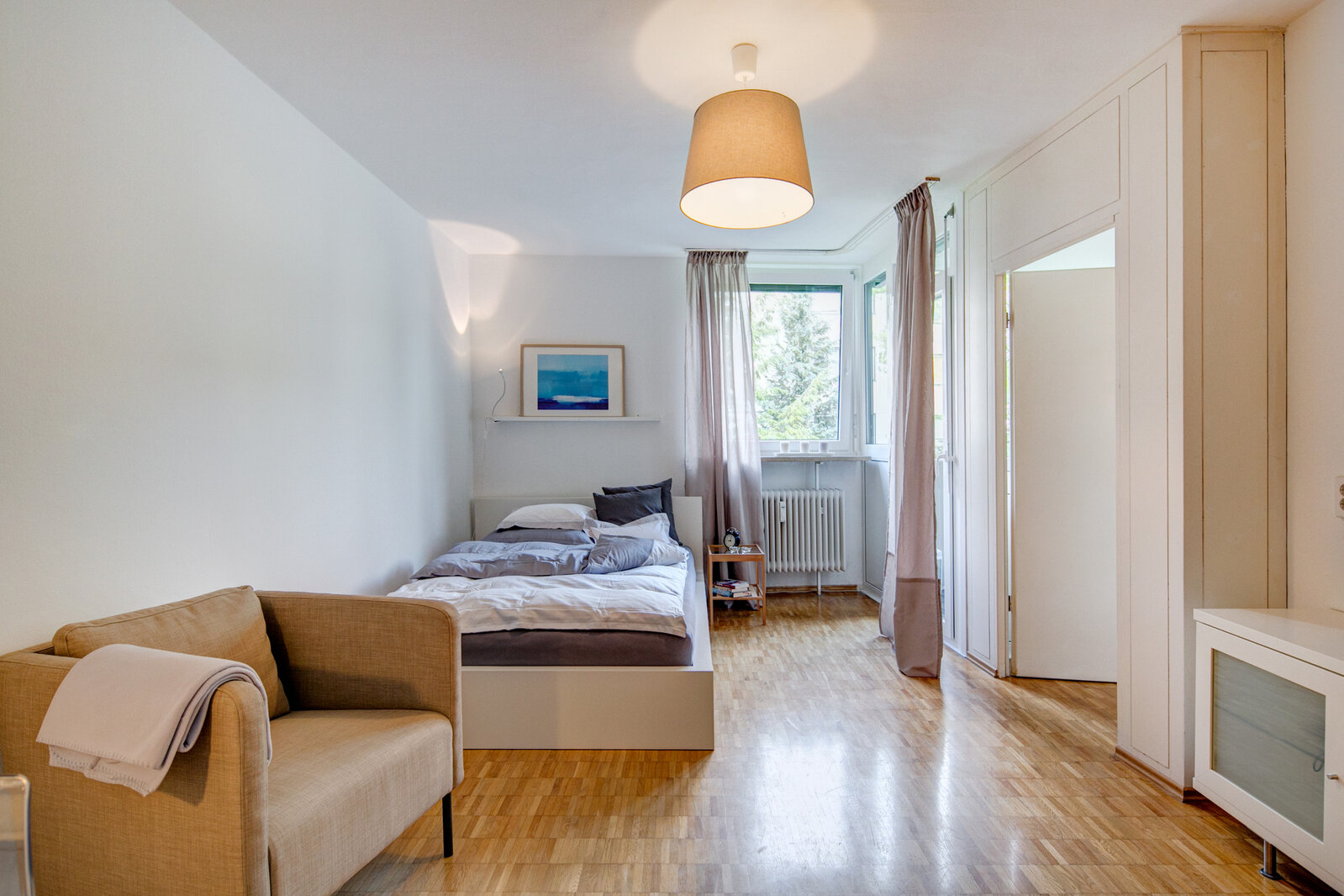 Charming furnished 1-room apartment in mint condition - Foto 4