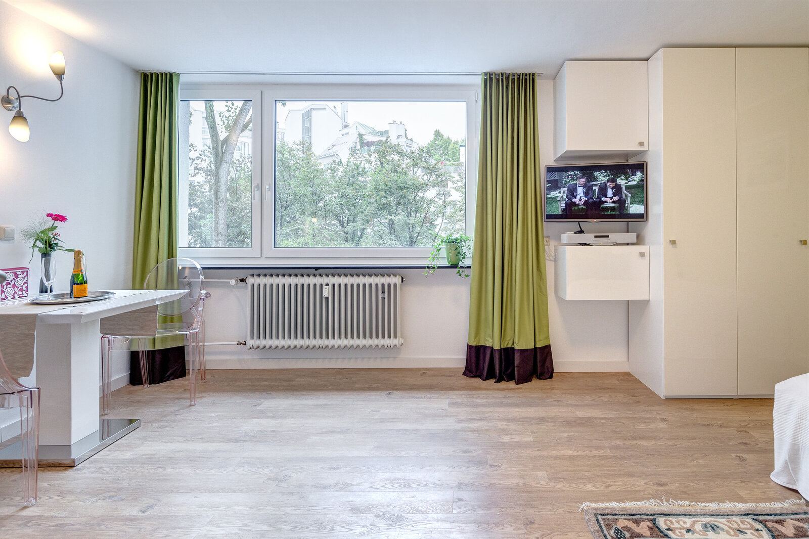 Quiet studio apartment near Kurfürstenplatz - Photo 2