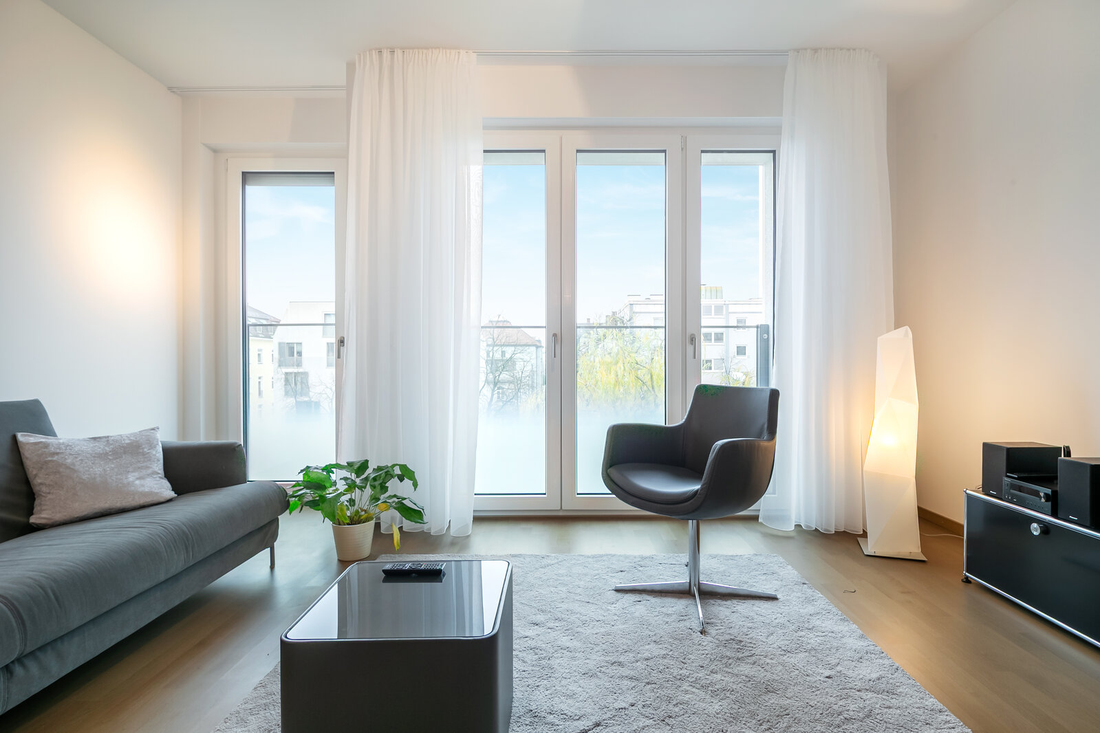 Munich-Neuhausen: high-quality apartment with balcony - Foto 1
