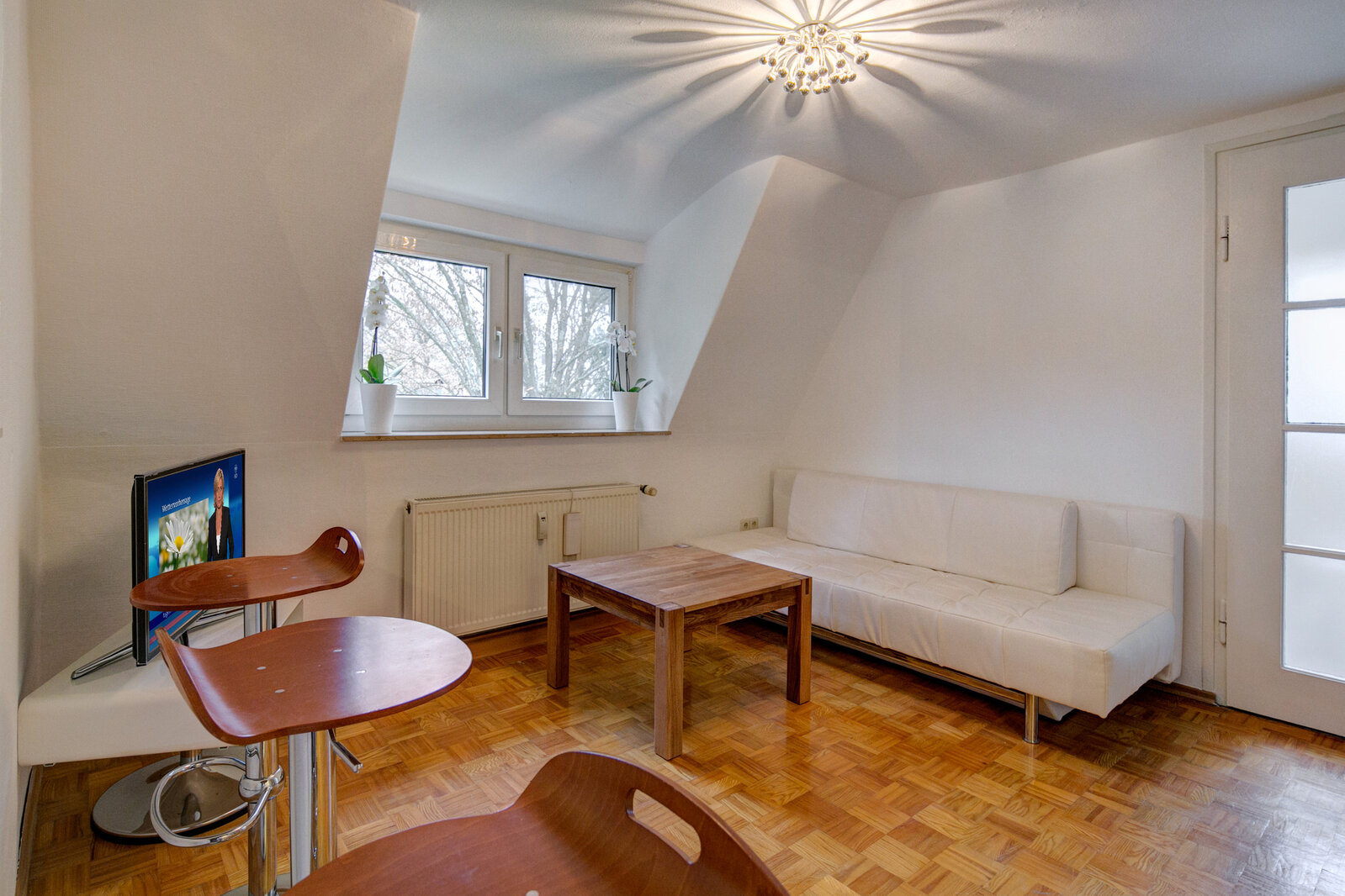Gräfelfing/Lochham: peaceful attic apartment - Photo 3