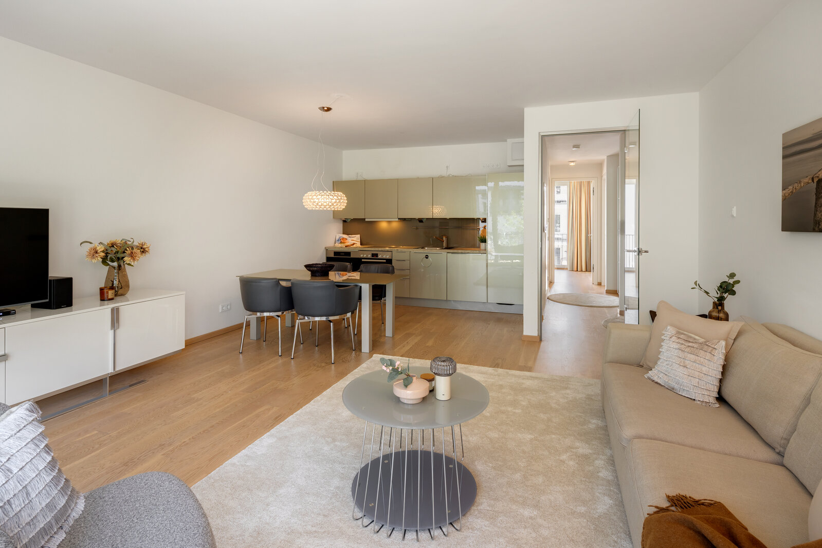 Premium 3-room apartment in the exclusive Nymphenburger Höfe - Photo 2