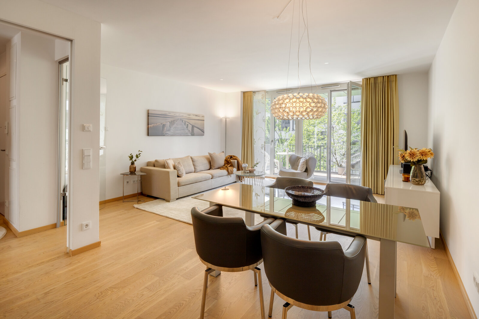 Premium 3-room apartment in the exclusive Nymphenburger Höfe - Photo 1