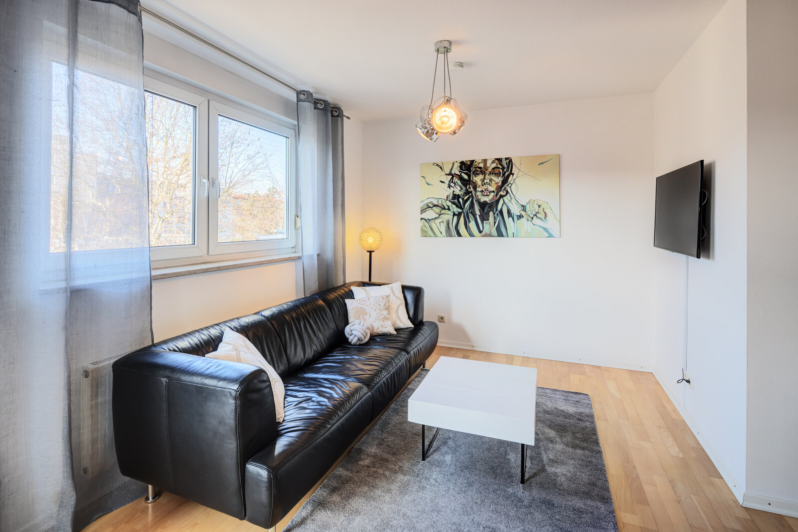 2-room apartment with designer furniture for rent - Foto 2