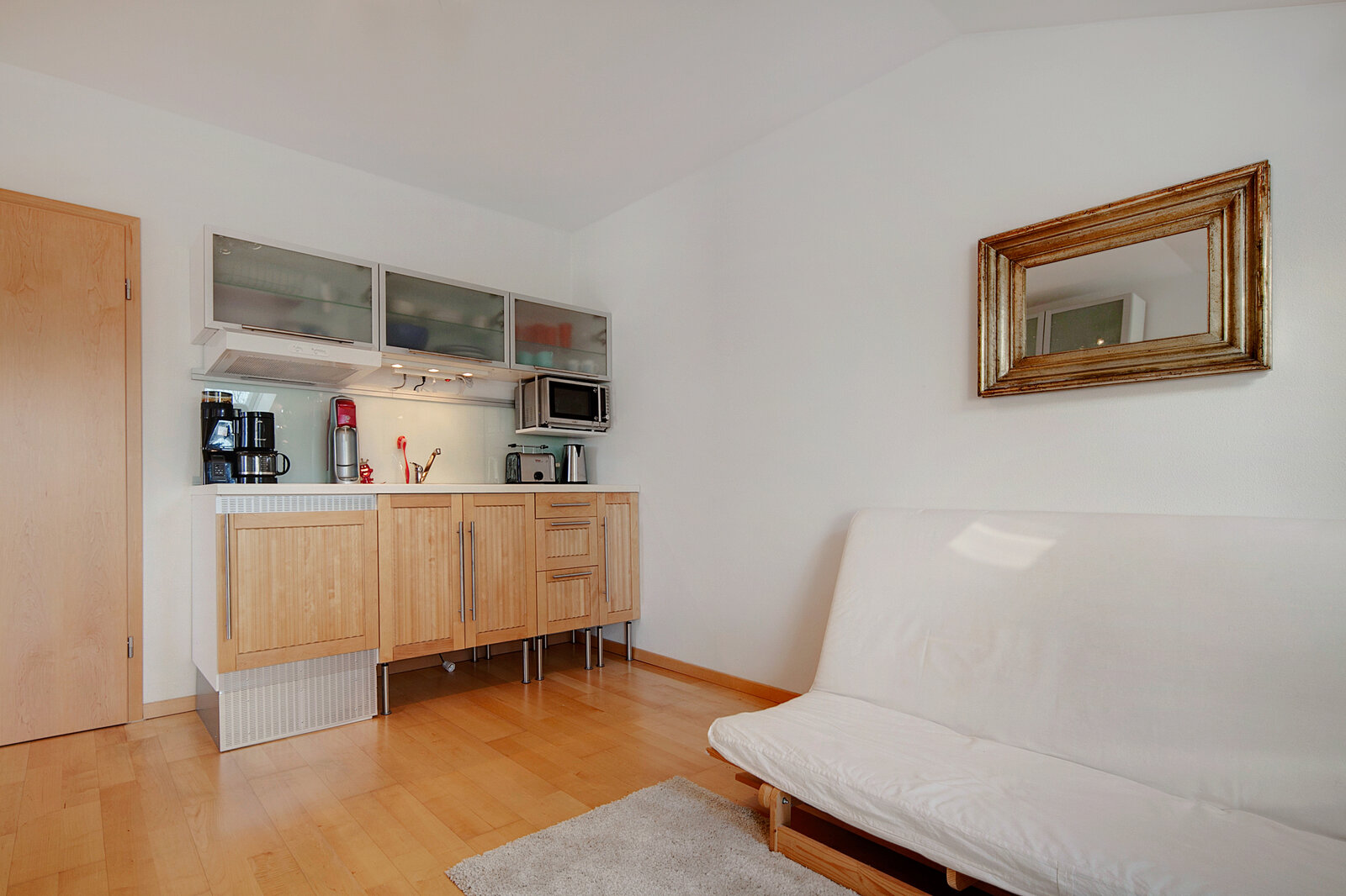 2.5-room furnished attic apartment (suitable as flat-share) - Foto 3