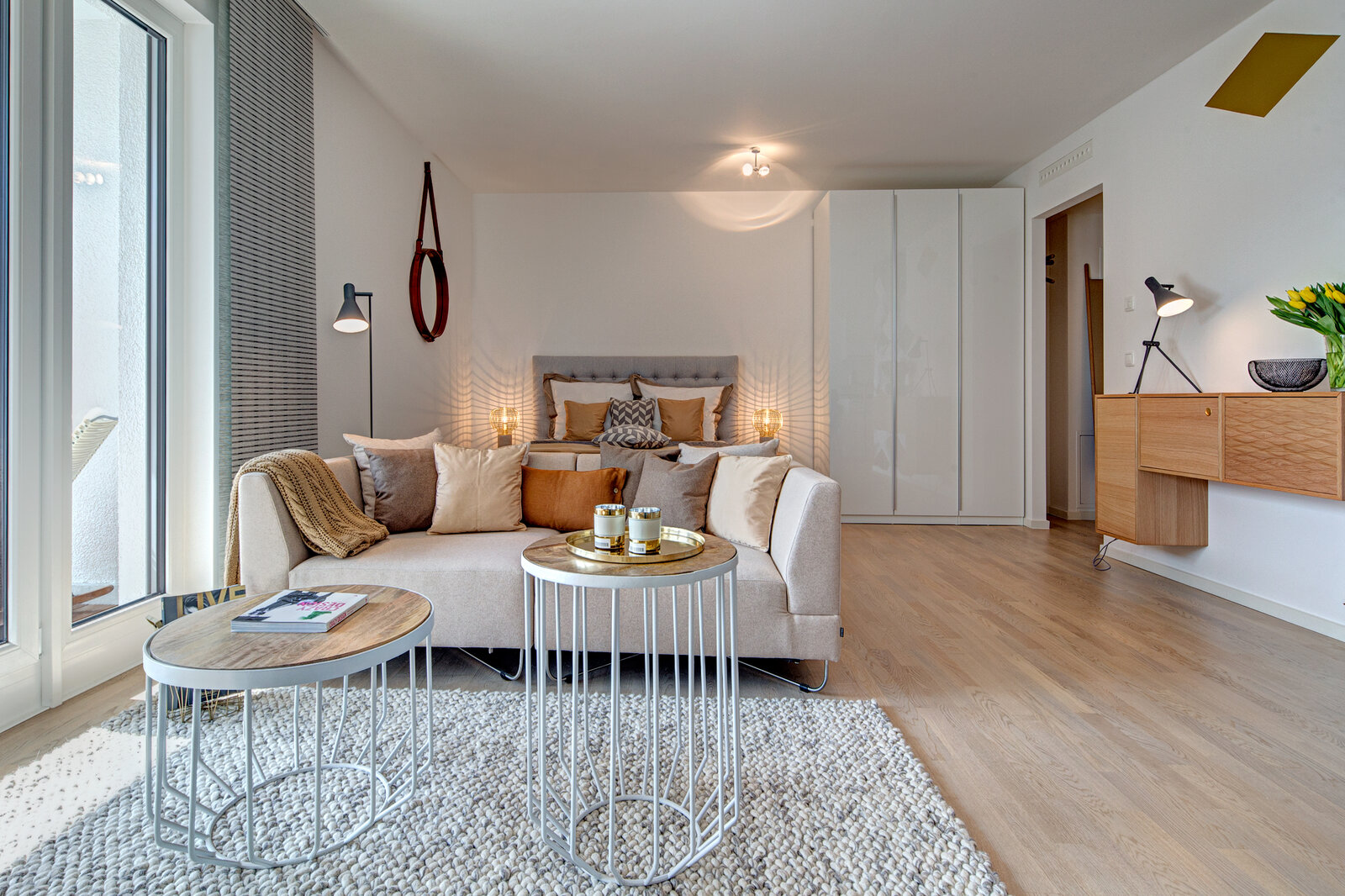 Brand new apartment: absolutely beautiful, central - Photo 3