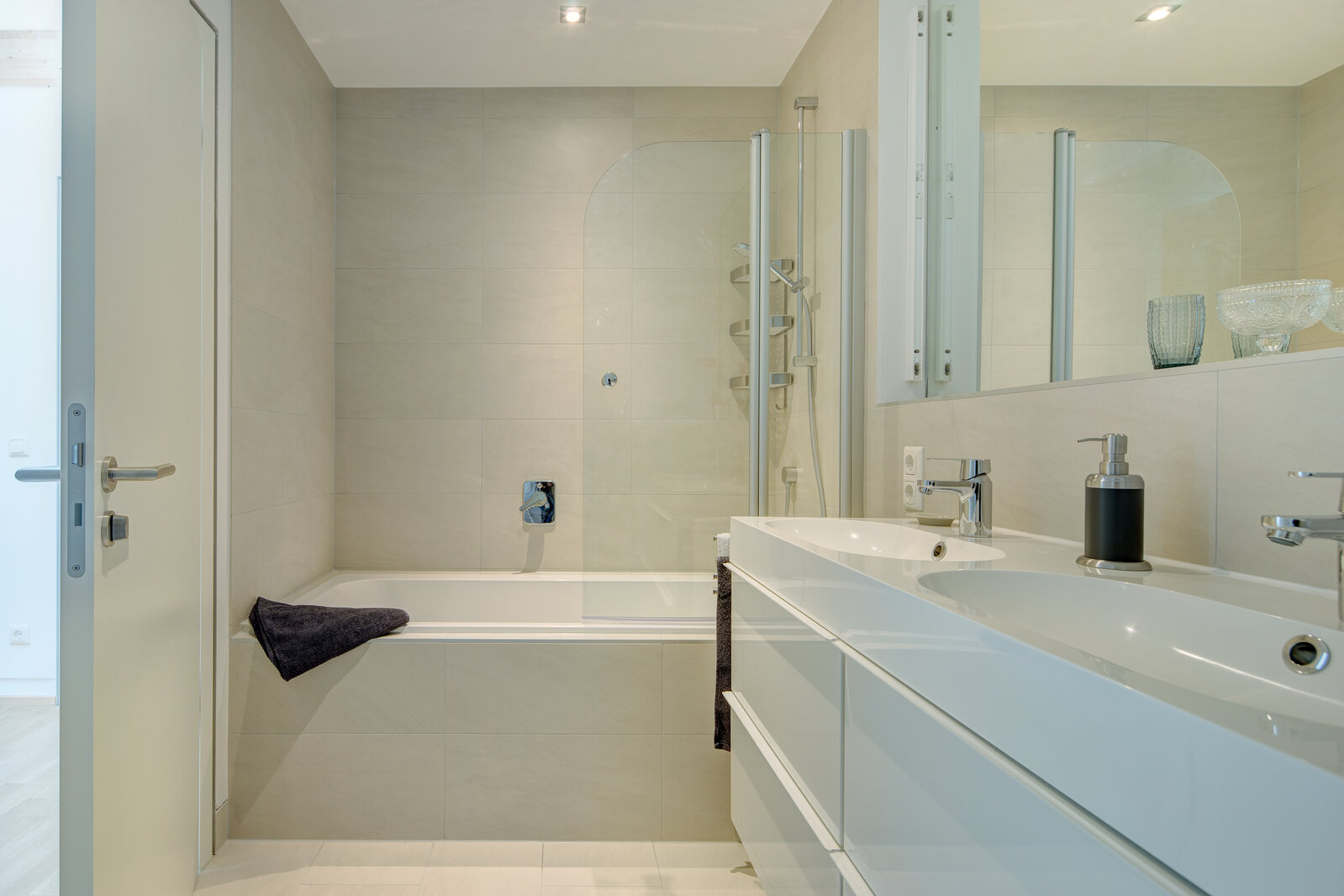 Elegant luxury 3-room apartment on two levels - Photo 5