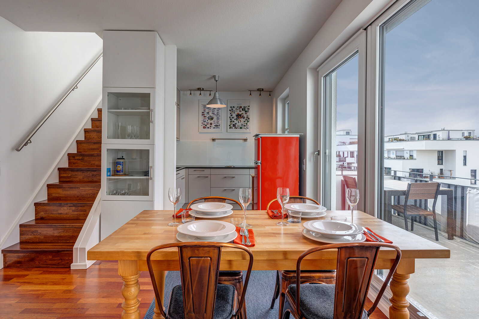Bright and modern maisonette apartment for rent - Photo 4