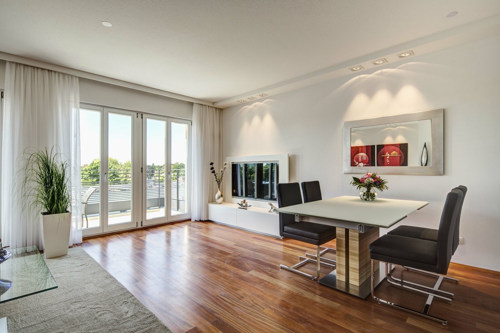 Fully furnished premium apartment for rent - Photo 2