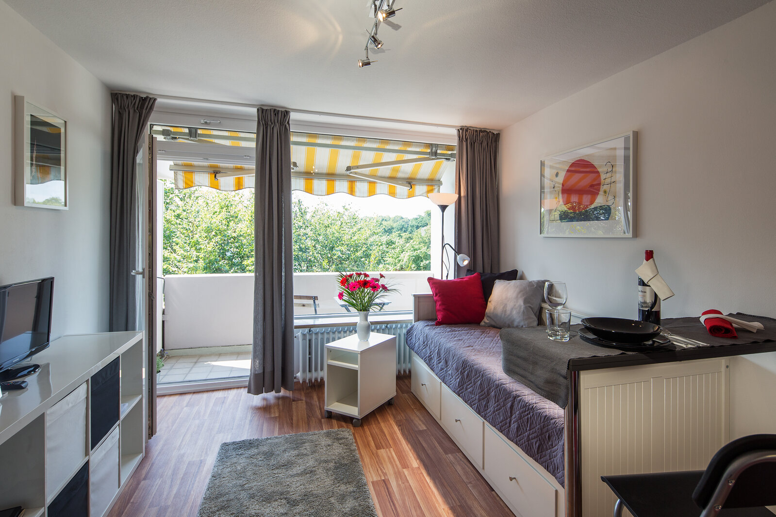 Near Ungererbad: studio apartment with balcony - Photo 2