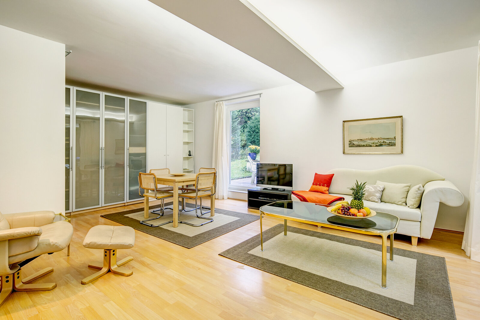 Lovely garden apartment in Gauting-Stockdorf - Photo 1