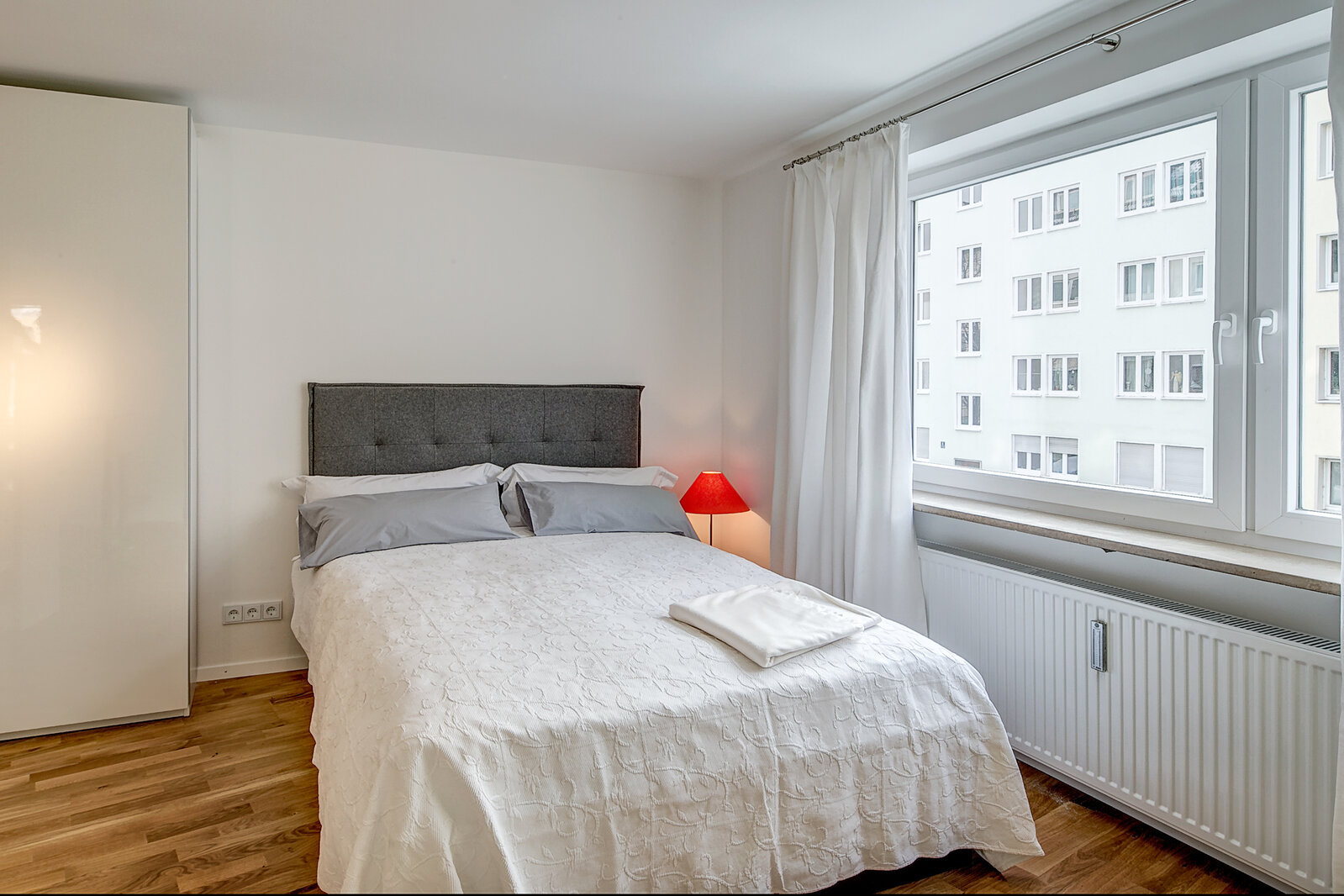 Like new furnished apartment, young and modern - Photo 4
