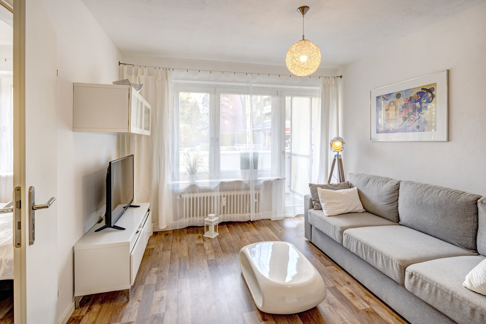 Möblierte 1,5-Zimmer Wohnung, Nähe Haltestelle Milbertshofen - Photo 5