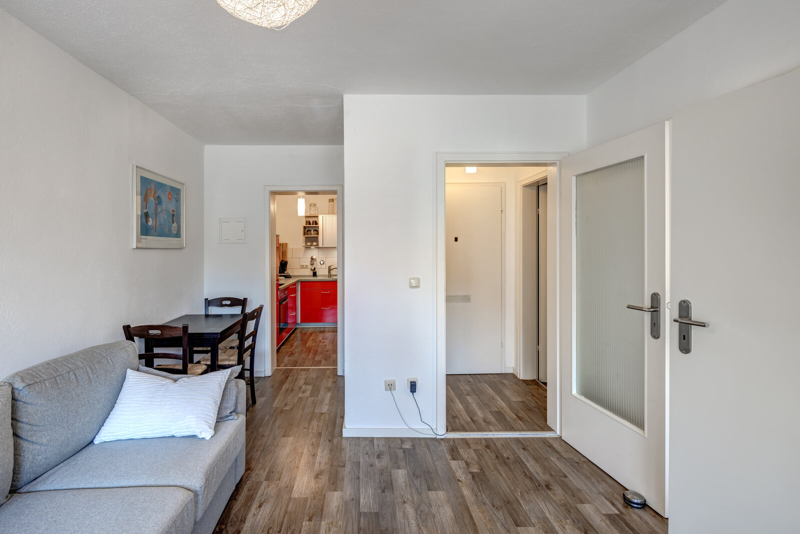 Möblierte 1,5-Zimmer Wohnung, Nähe Haltestelle Milbertshofen - Photo 3
