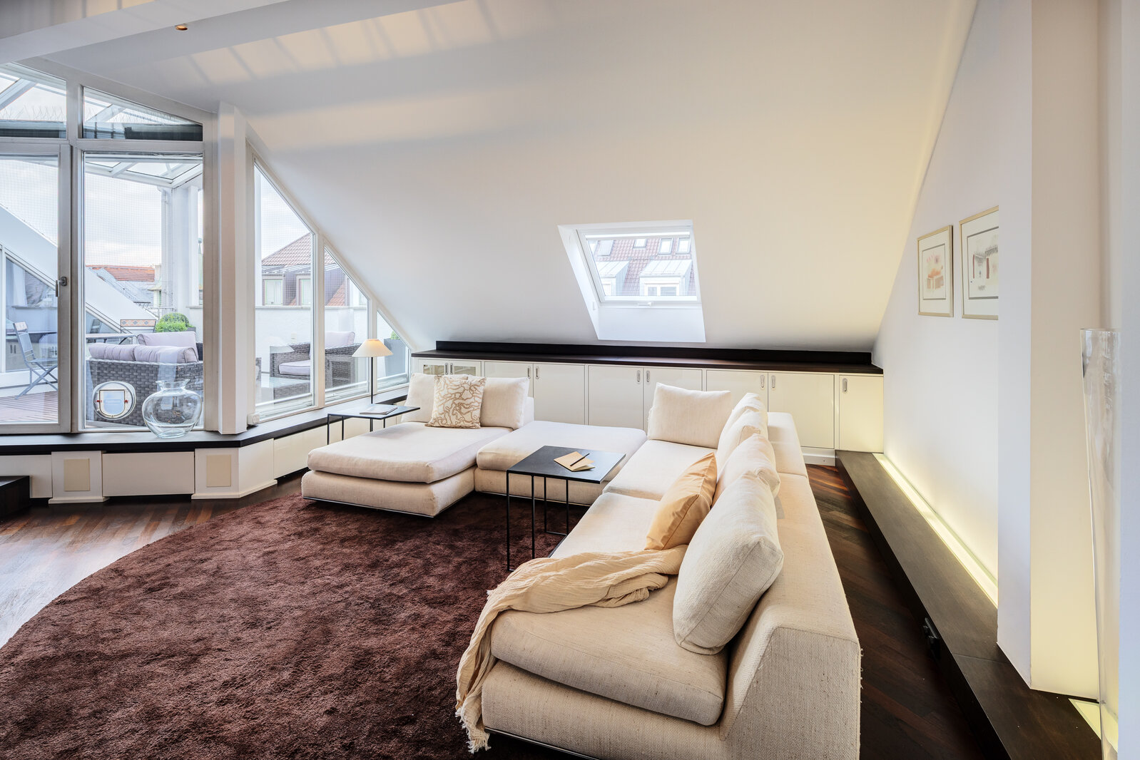 Luxurious penthouse near Pinakotheken - Photo 1