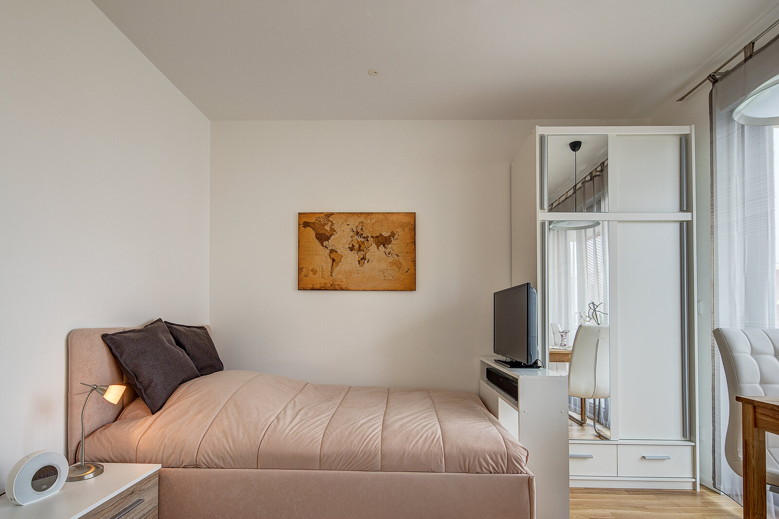 Messestadt Riem, near U-Bahn U2: modern studio - Photo 3