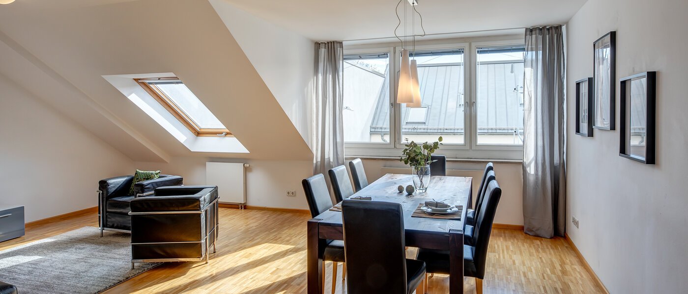 roof terrace apartment München Maxvorstadt - Museumsviertel 02 living area 1