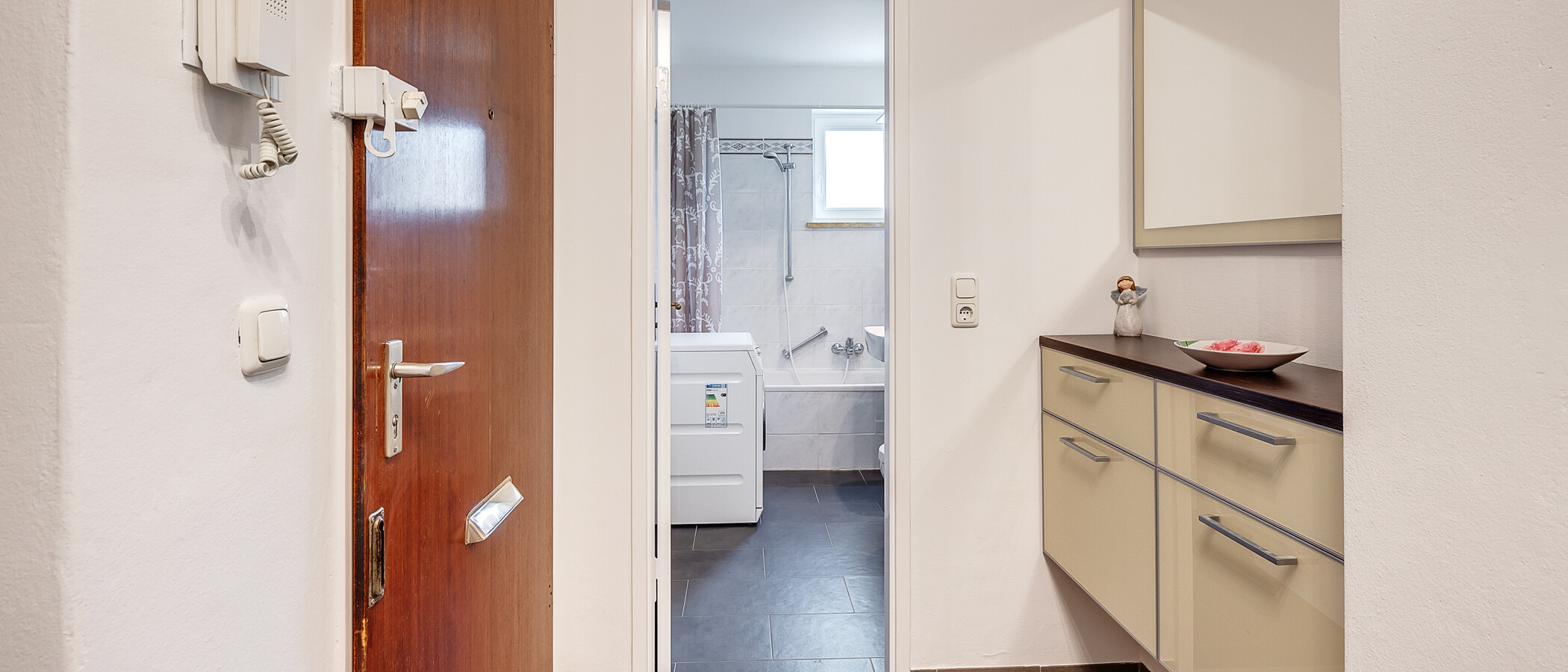 apartment München Neuhausen 02 hall 10004