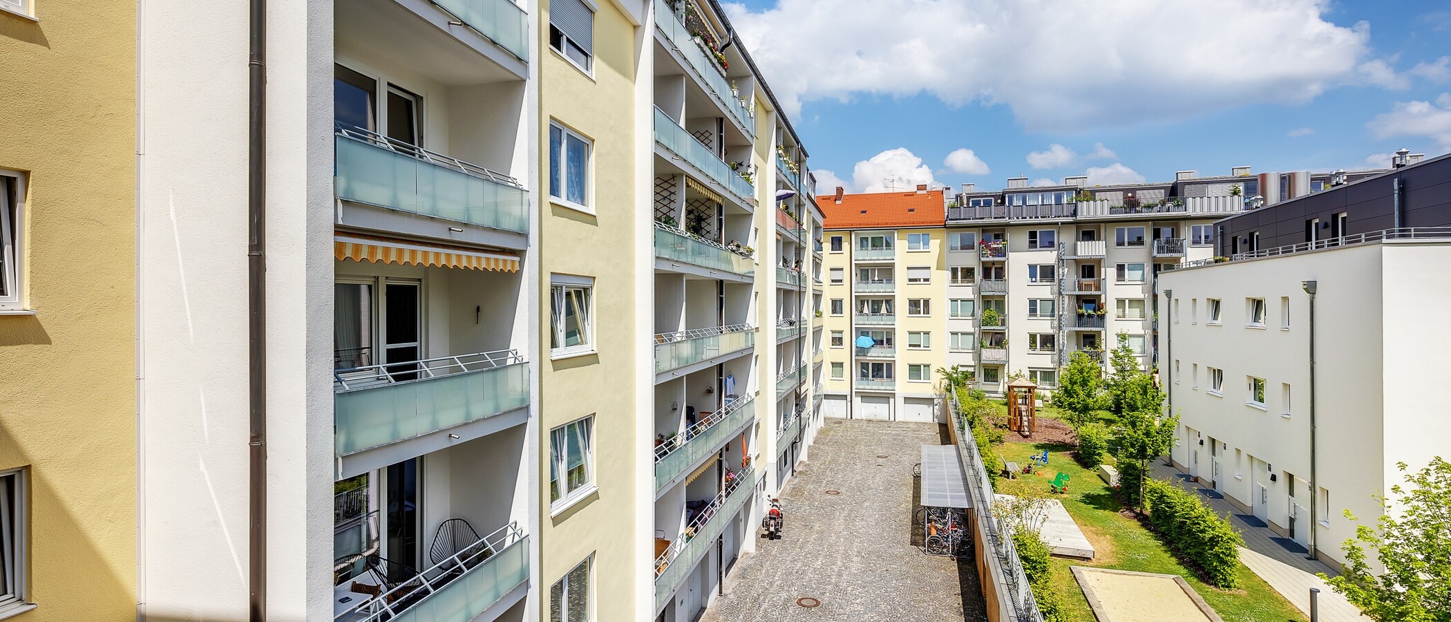 apartment München Neuhausen 04 view 10004