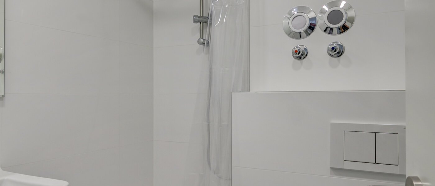 studio München Schwabing-Nord (zw. Leopoldstraße & Englischen Garten) 02 bathroom 10010