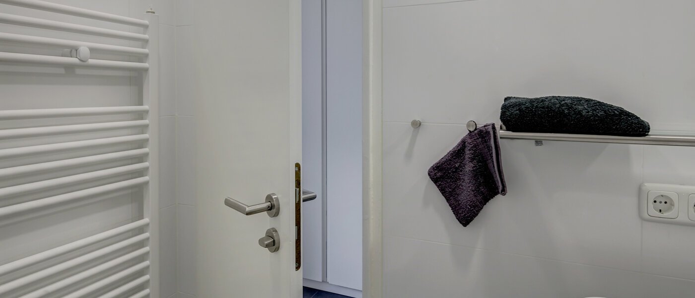 studio München Schwabing-Nord (zw. Leopoldstraße & Englischen Garten) 05 bathroom 10010