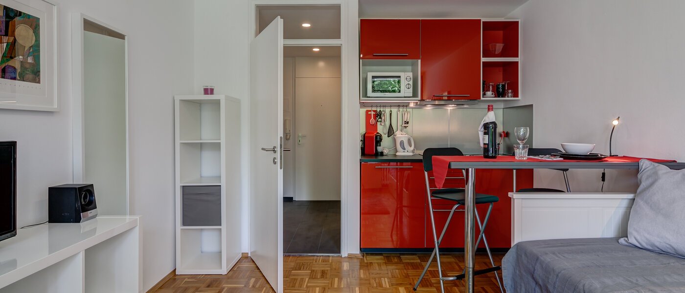 studio München Schwabing-Nord (zw. Leopoldstraße & Englischen Garten) 03 living area 10010