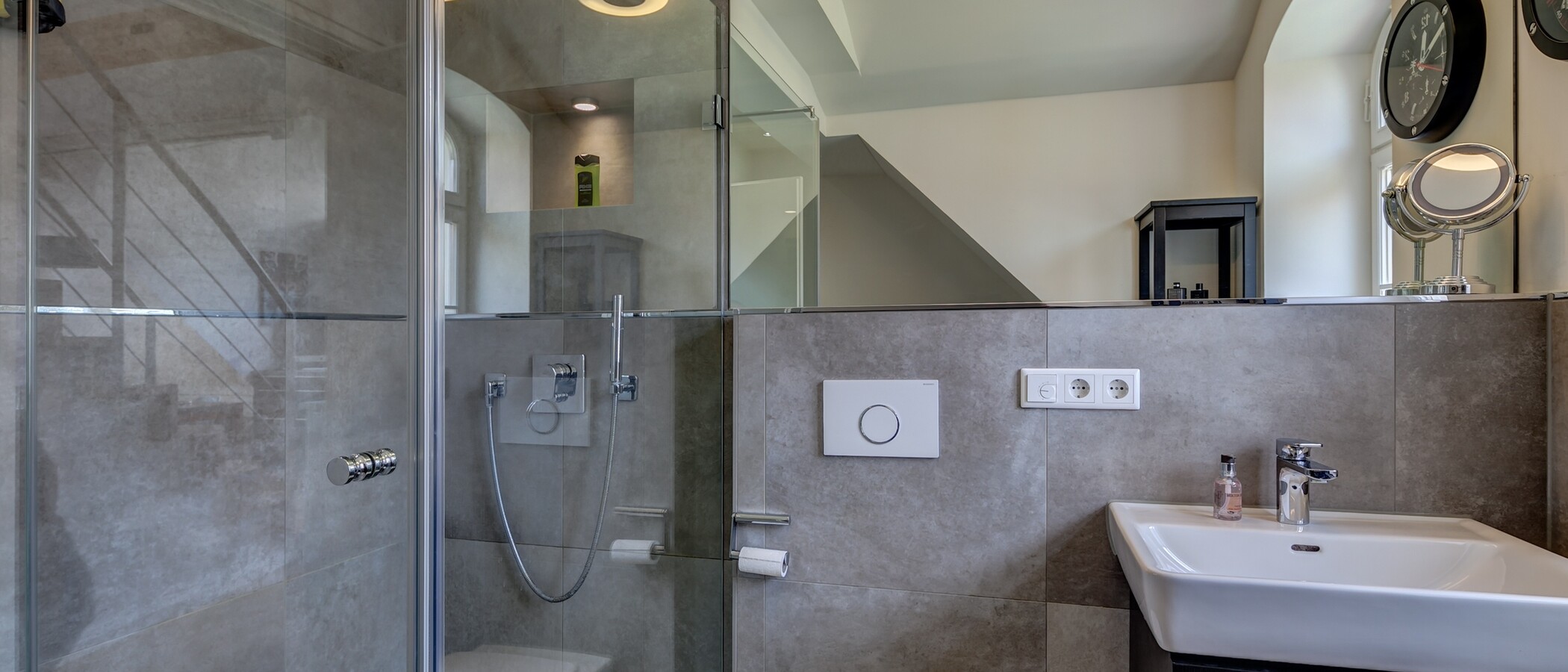 gallery apartment  München Schwabing (rechts der Leopoldstraße) 03 bathroom 10012