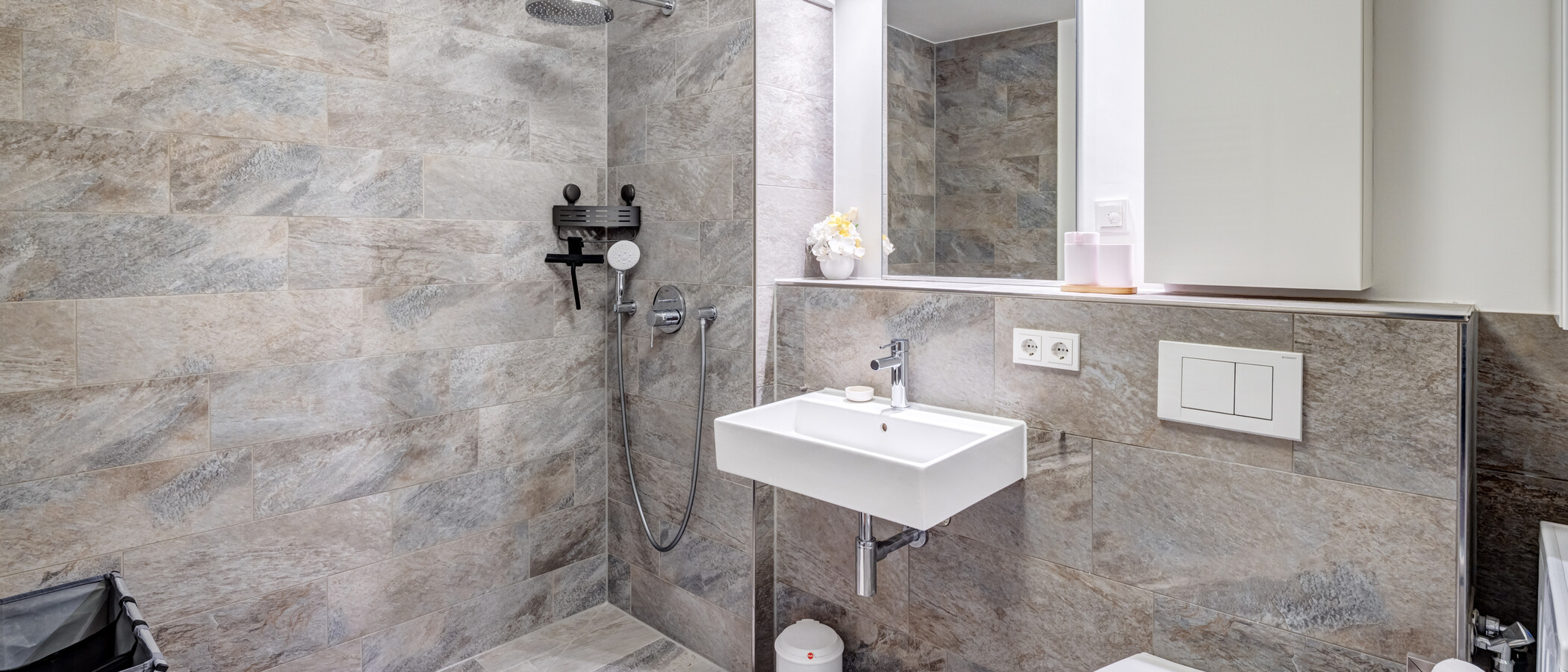 apartment München Lehel 01 bathroom 10017